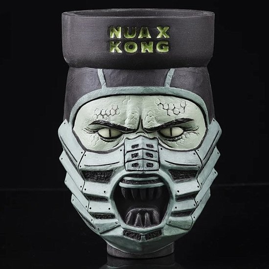 Купить Чаша Kong - Reptile
